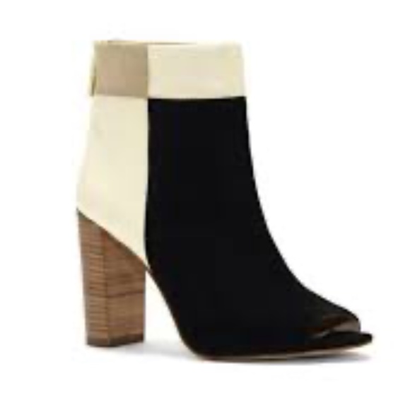 Louise et Cie Lo-Tyana  Open Toe Bootie size 8.5 - Picture 2 of 4